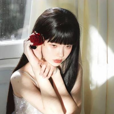 亚曼达厌世系